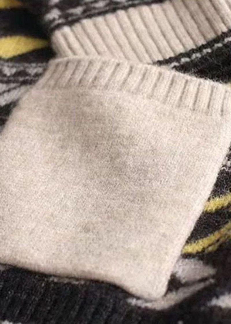 Italiensk Aprikos V-halstryck Fickor Stickade Koftor Vinter - Koftor för kvinnor